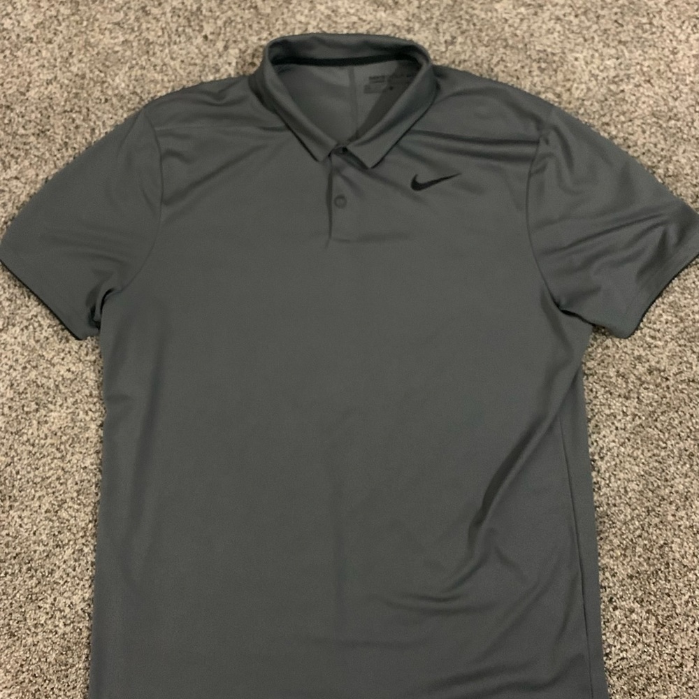 Nike Men’s Golf Polo Size XL